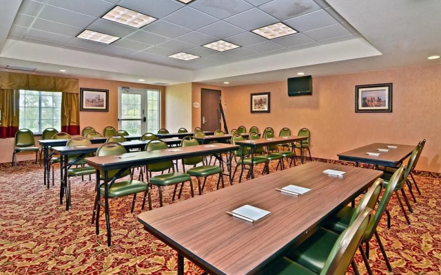 Sleep Inn & Suites