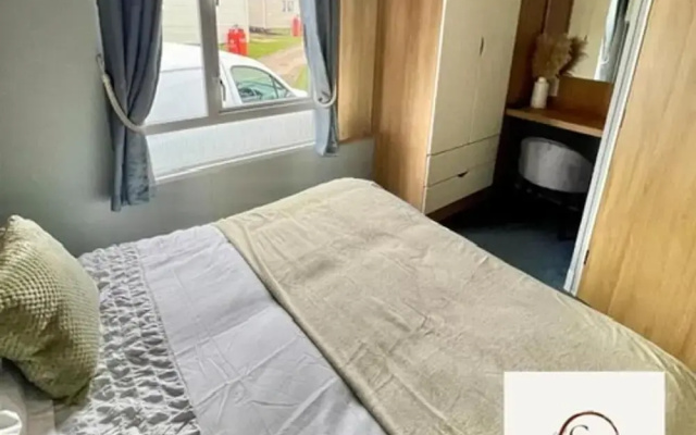 Caravan in Mablethorpe- 2bed-petsok-sleeps6-wifi