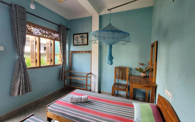 Thomasha Holiday Inn