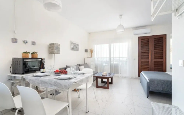 BnB Homes Jardim Cozy Apartment With 2 Pools
