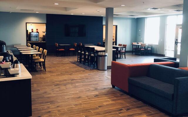 Best Western Plus Coachella Valley Inn & Suites