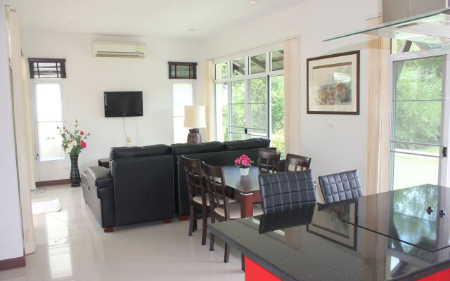 Talay Tara Resort