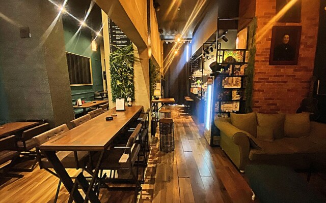 FG Boutique Hostel