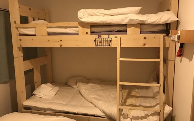 Guesthouse Hakodate Bay - Hostel