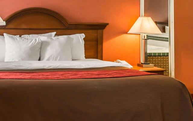 Quality Inn East Liverpool OH