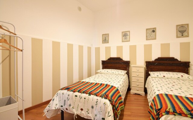 Beautiful Apartment in Recco With Jacuzzi, 2 Bedrooms and Wifi