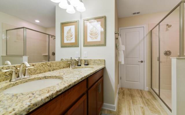 Rolling Skies by VillaDirect