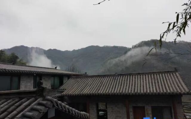 Wudangshan Taiziju Inn