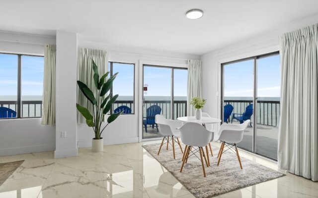 The Reef at South Beach