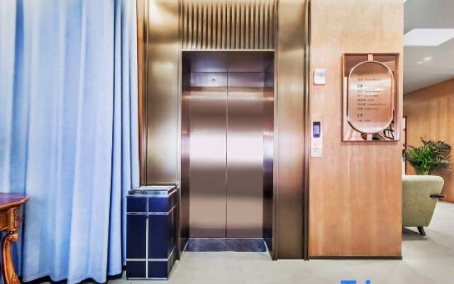 JAMES JOYCE COFFETEL （Chongqing Guanyinqiao Jiujie Store)