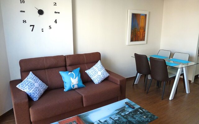 Gran Bulevar Apartment by JITKey