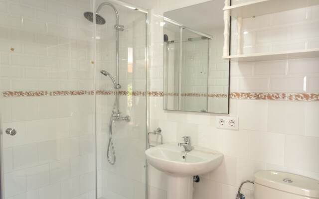 Living4Malaga Villa Miraflores