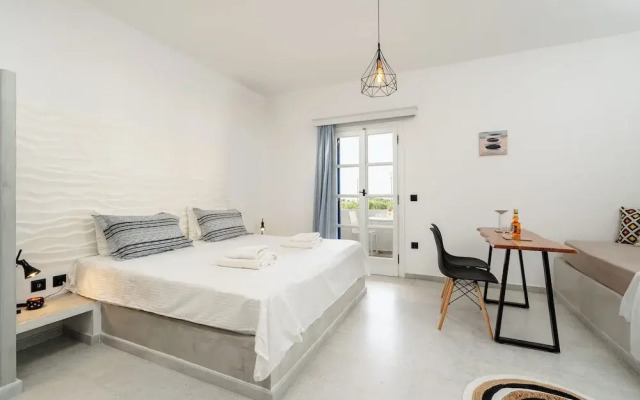 Diamantis studios apartments