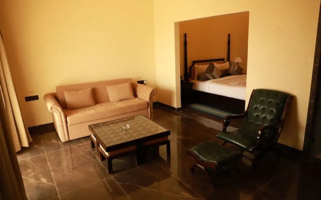 The Pench International