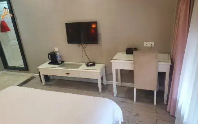 Wengang Xulong Hotel (Yiwu International Trade City Branch Yinhai No.1 District Branch)