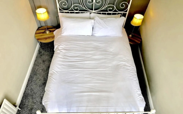 Private Apartments - Ideal for Tourists