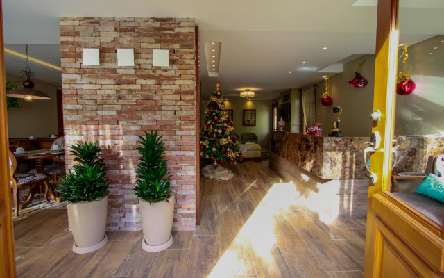 Pousada Caminho dos Plátanos