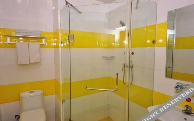 OYO Xinran Business Hotel