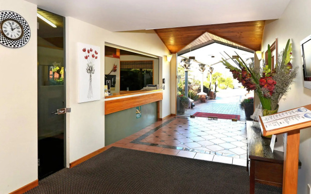 Riverside Hotel Marlborough