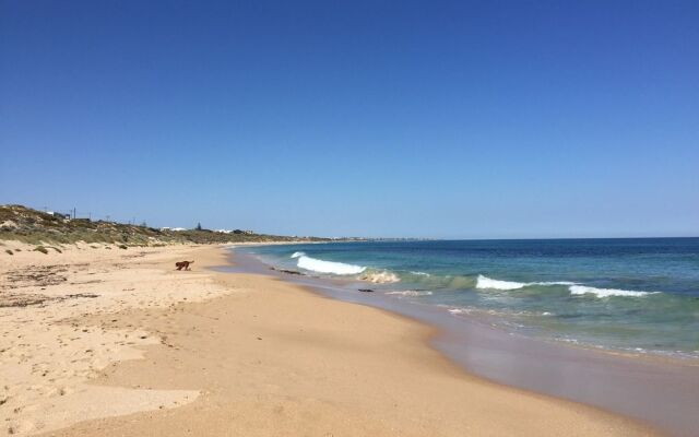 Beach Front The Wedge - Adults Only