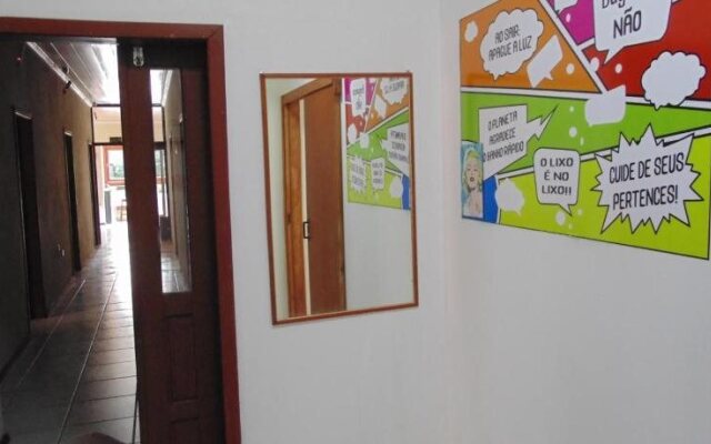 Pop Hostel