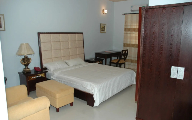 Spintex Inn