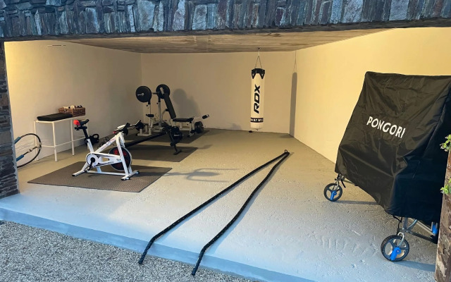 Villa in Cavalaire With Sea View & Pool