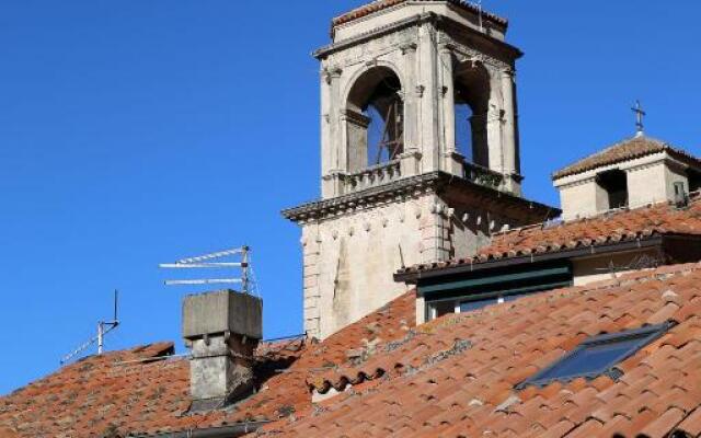 Old Town Boskovic Apartment