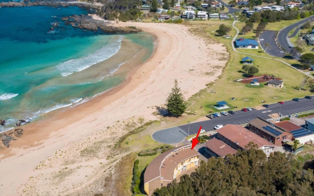 Retreat Beside The Beach - Unit One