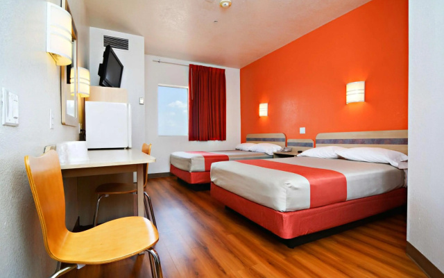 Motel 6 Benson, AZ