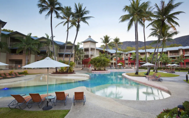 Amphora Resort Luxury Private Apartments