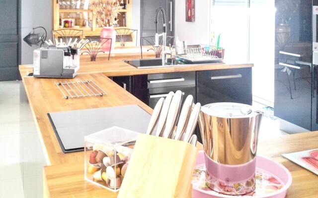 House With 3 Bedrooms in Florensac, With Private Pool, Enclosed Garden