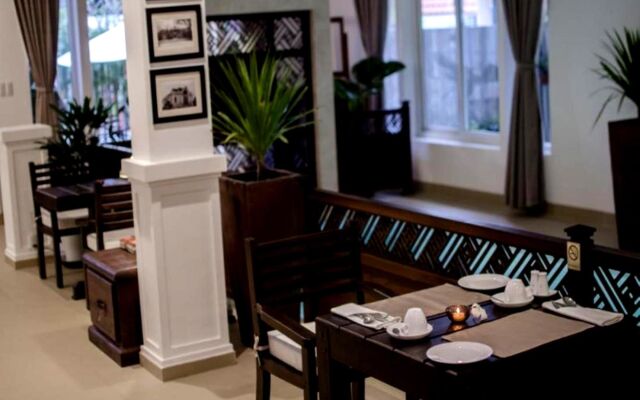 Frangipani Boutique Hotel Da Nang