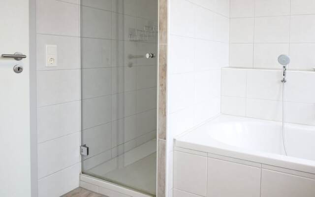 NICE ONE Frauenaurach