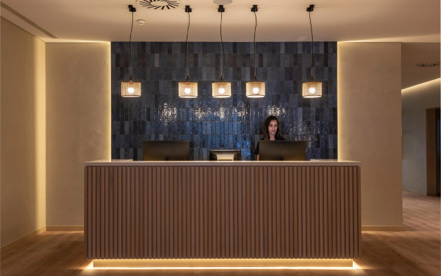 Crowne Plaza Caparica Lisbon by IHG