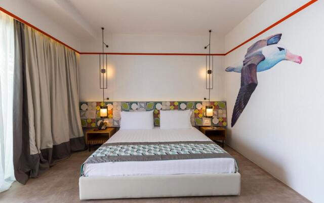 Folie Marine Beach Hotel & Club