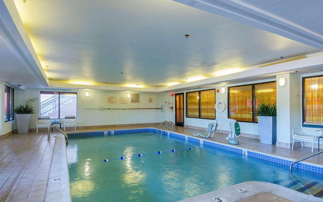 Quality Inn Boston - Revere