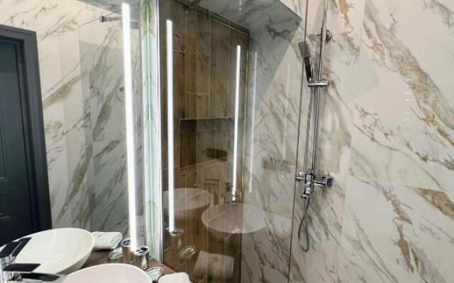 Royal apartment on Gorodotska 33 street