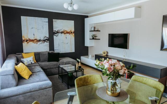 Charlotte Residence - 2 Bedrooms Apartment
