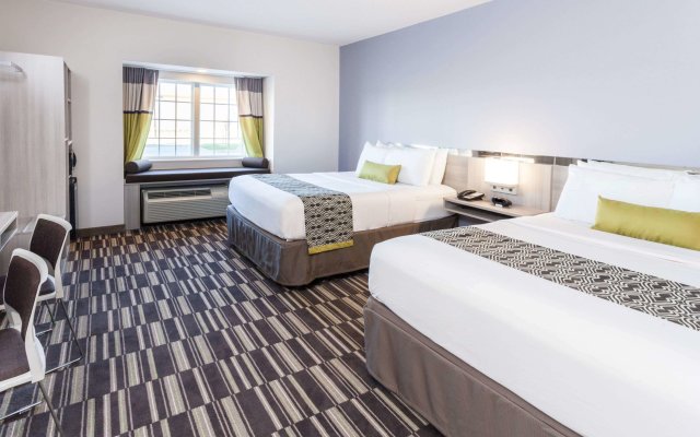 Microtel Inn & Suites by Wyndham West Fargo Medical Center
