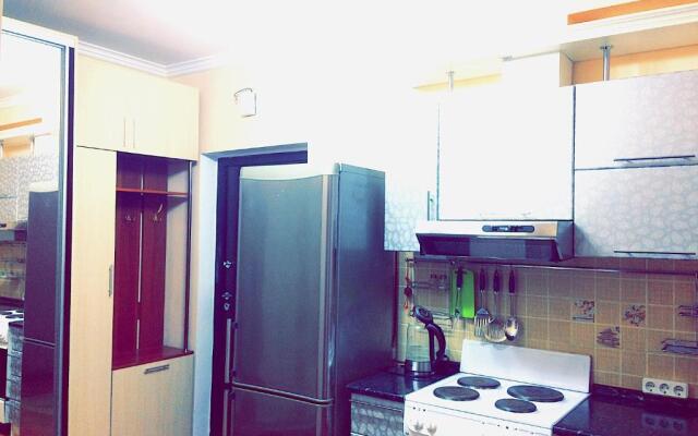 Sarmat Apartment on Sauran 3/1str