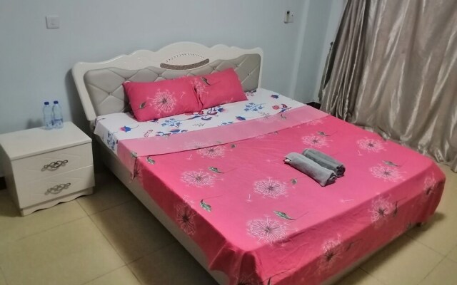 Mariana Home