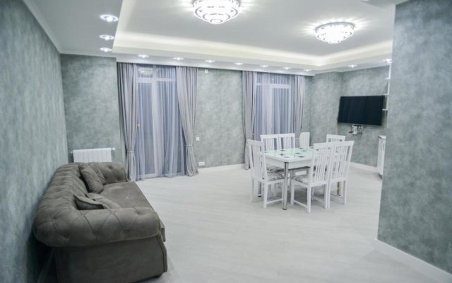 Vip Apartment 4Th Floor Central Tbilisi D