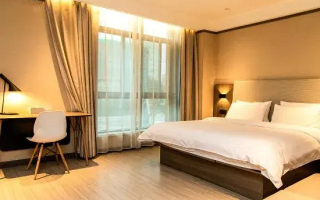 HanTing Hotel (Lingbi Zhong'an City Plaza)