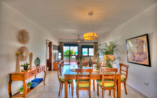 Incredible Oceanfront 3 Bedroom Apartment S-b201