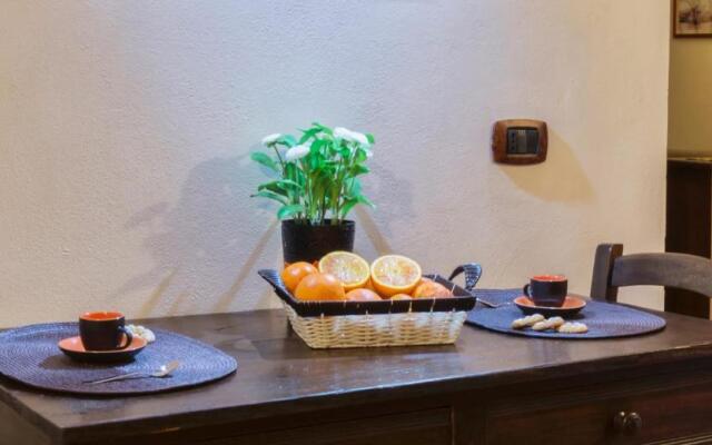 CENTER HOUSE - Apartment with Balcony Ortigia Wifi