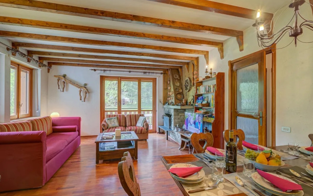 Asteria 29 Skiing Nearby