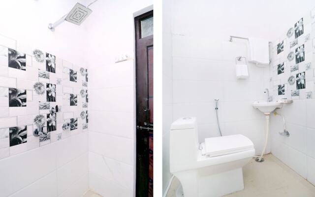 Hotel Red Velvet Inn by OYO Rooms