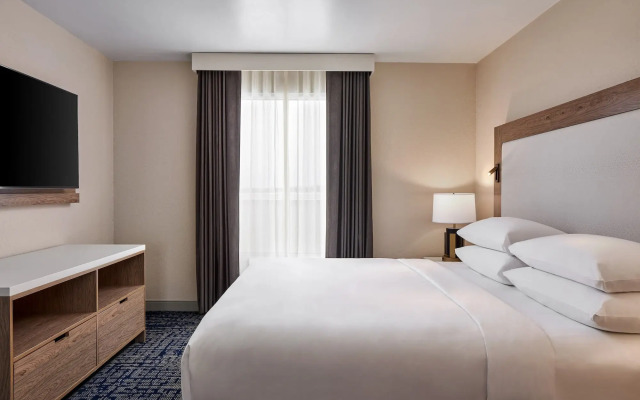 Sheraton Richmond Airport Hotel