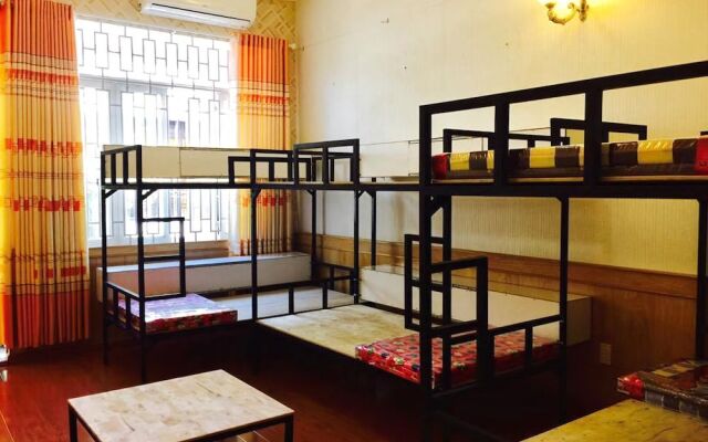 Dreambox Oxeraak Tan Binh - Hostel